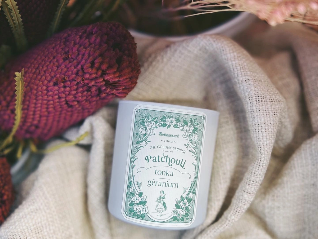 FRENCH COLLECTION - PATCHOULI + GERANIUM CANDLE