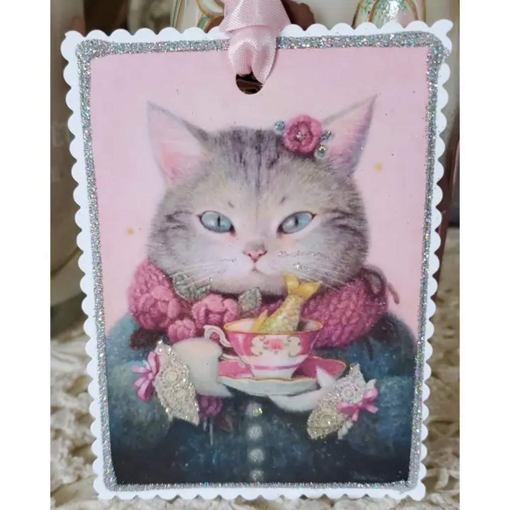 CAT W/FISH IN TEACUP GIFT TAG