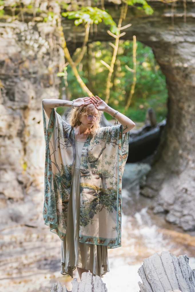 EARTH & SKY GODDESS BAMBOO KIMONO