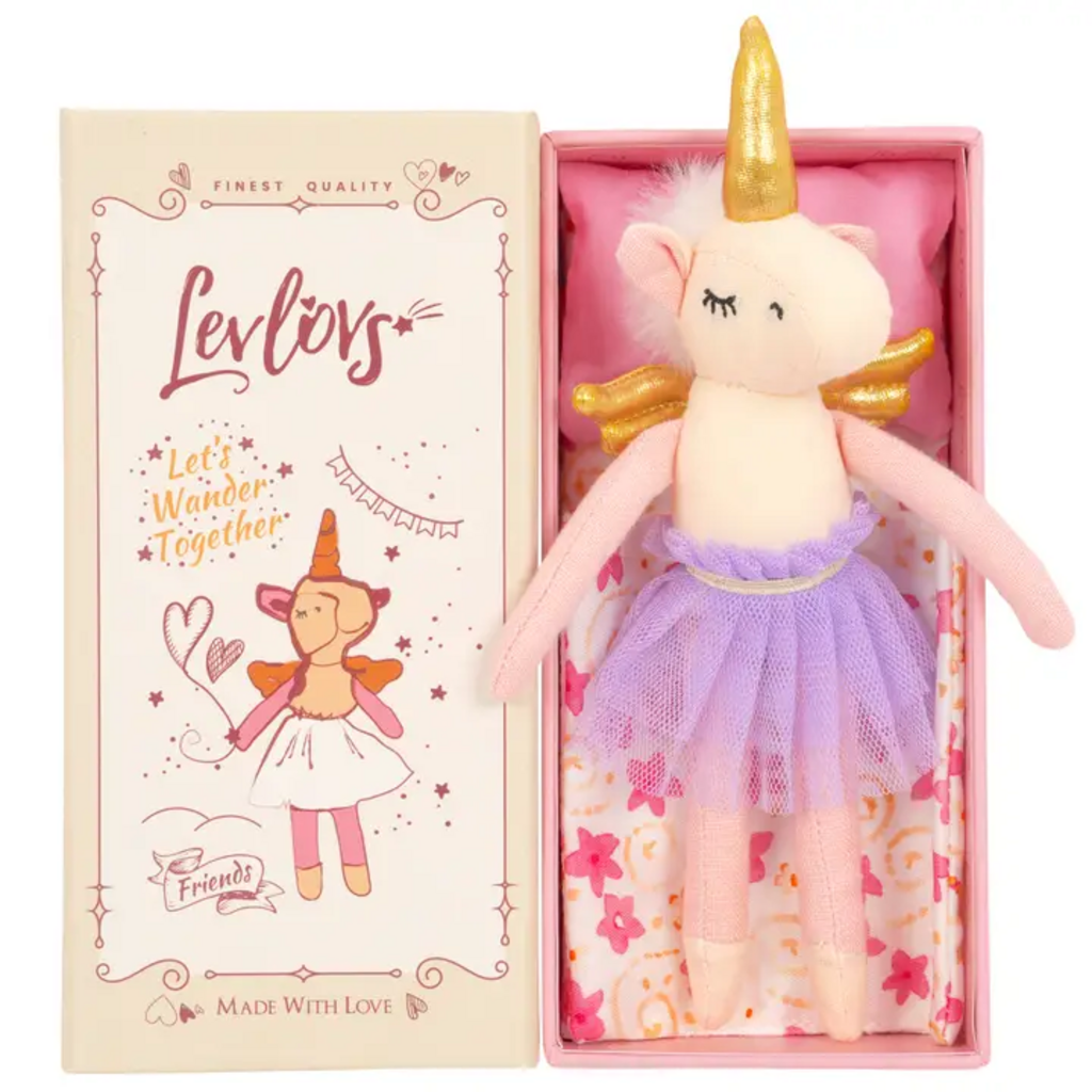 BELLA UNICORN IN A BOX