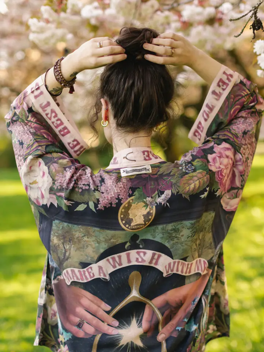 MAKE A WISH CROPPED BAMBOO KIMONO W/ WISHBONE DANDELION