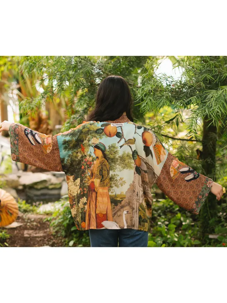 SECRET GARDEN SWAN CROPPED BAMBOO KIMONO