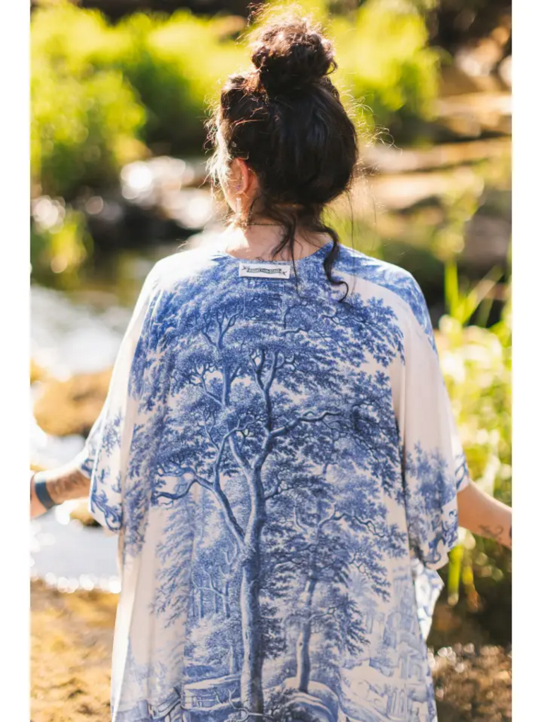 LET THE LIGHT IN BOHEMIAN GODDESS STARDUSTER BAMBOO KIMONO