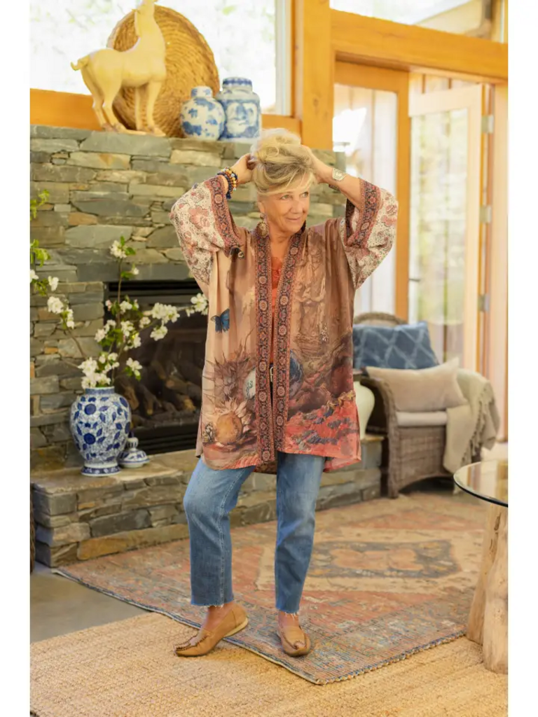 THE STORYTELLER MATINEE MID-LENGTH BAMBOOO KIMONO