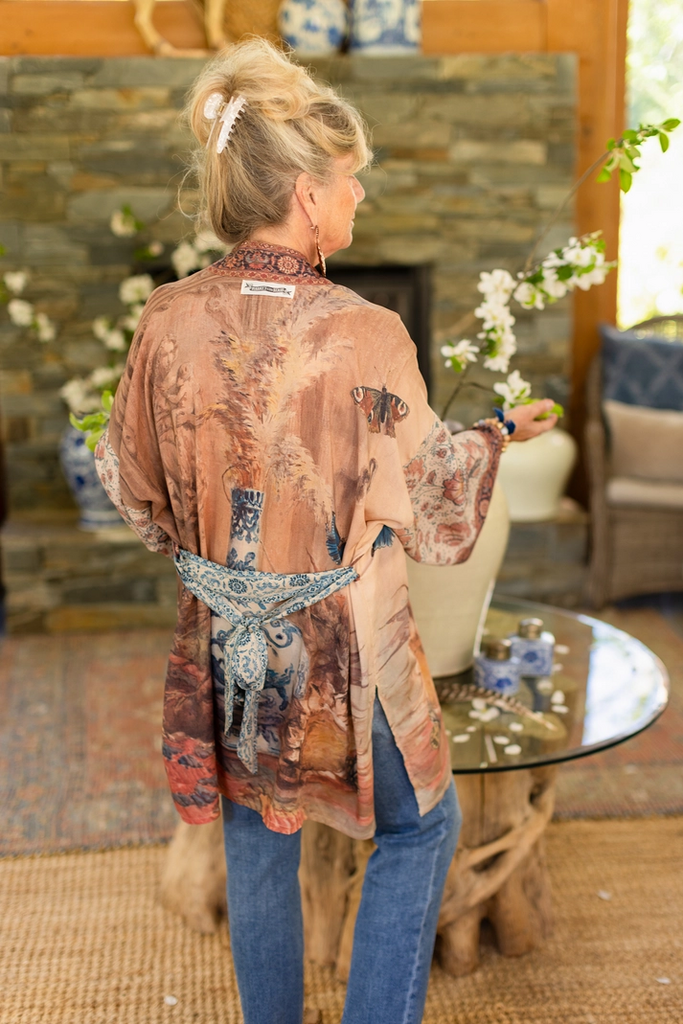 THE STORYTELLER MATINEE MID-LENGTH BAMBOOO KIMONO