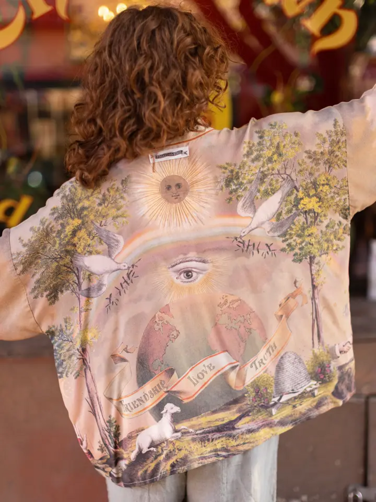 VINTAGE PRINT FRIENDSHIP LOVE & TRUTH CROPPED BAMBOO KIMONO