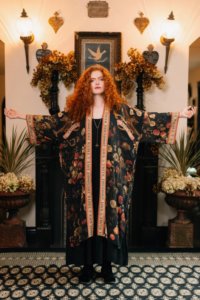 HEART OF GOLD OPERA DUSTER BAMBOO KIMONO