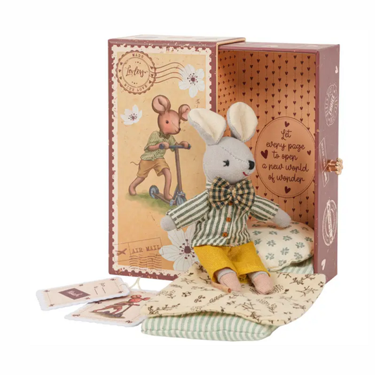 NOAH MOUSE IN STAMP HOLDER BOX
